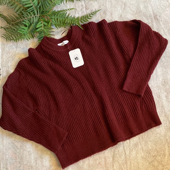 NWT Burgundy Red Elodie Sweater - Picture 1 of 4